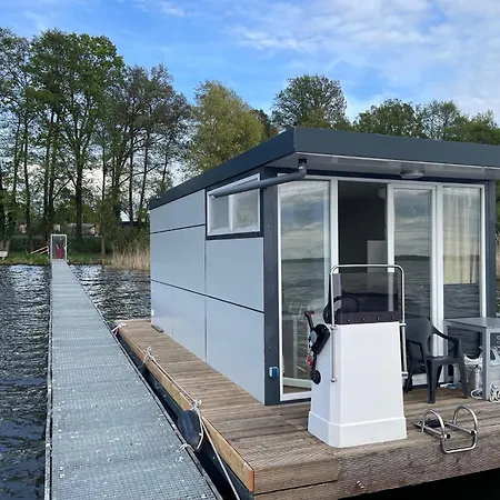 Hausboot Classic Botel *